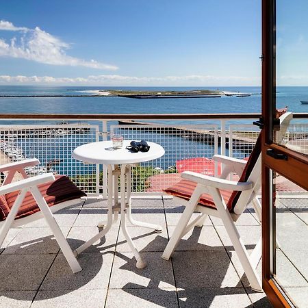 Haus Rooad Weeter Hotel Heligoland Exterior foto